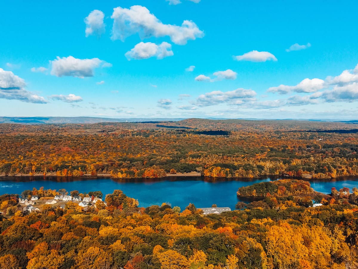 Best Fall Hikes in&nbsp;Connecticut